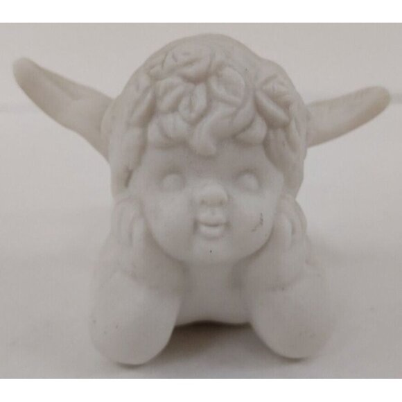 Angel Figurine Ceramic Bisque- Reclining Position- By Vigor - Picture 4 of 7